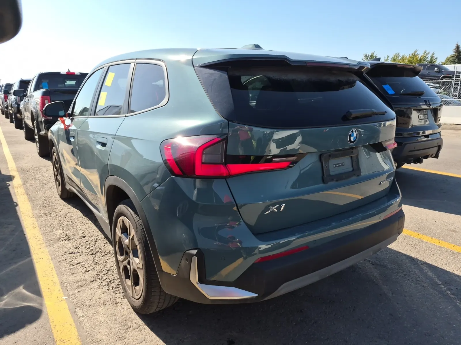 Driver Rear 3/4 Photo