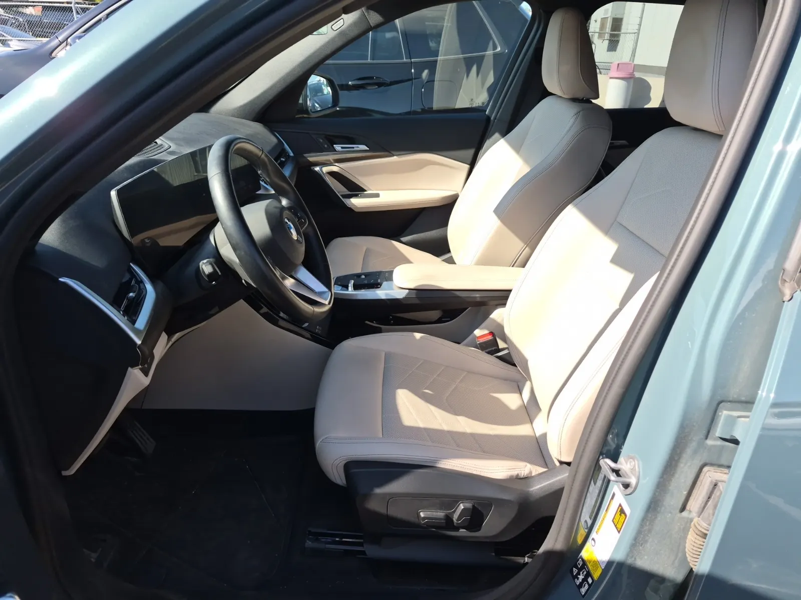 Front Interior Photo