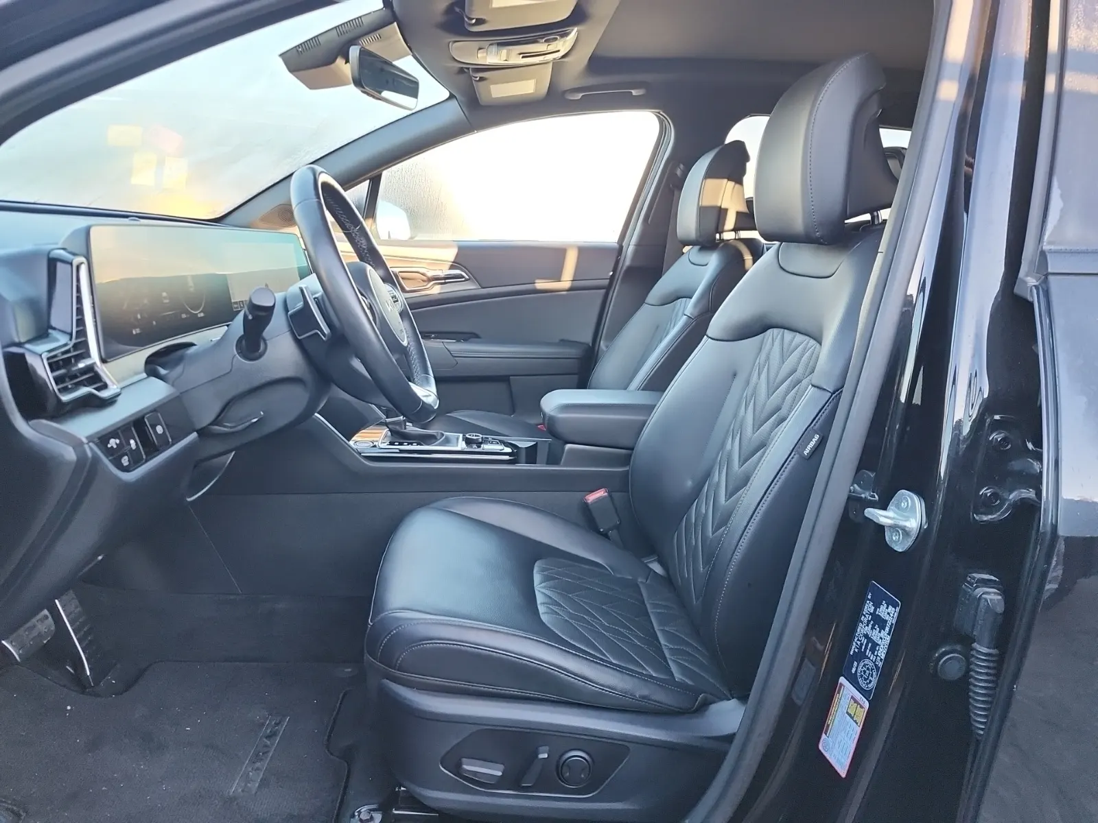 Front Interior Photo