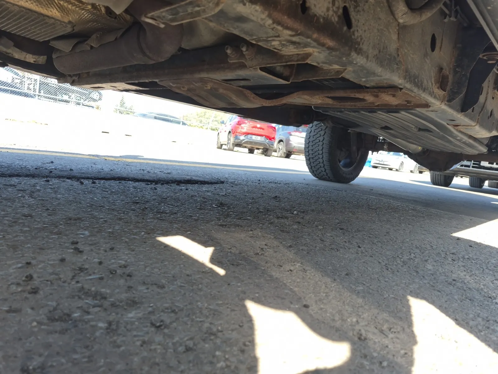 Undercarriage - Driver Photo