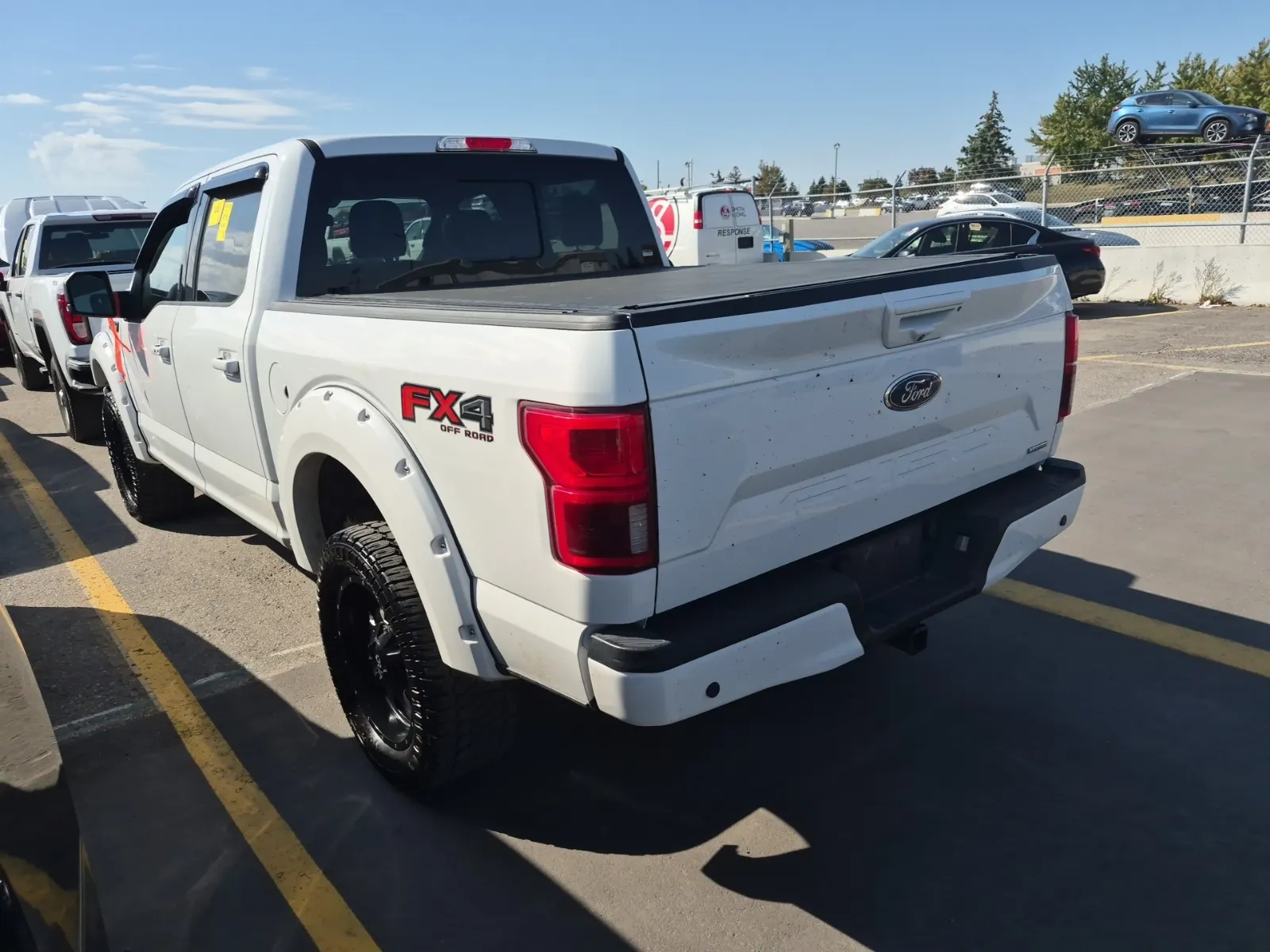 Driver Rear 3/4 Photo