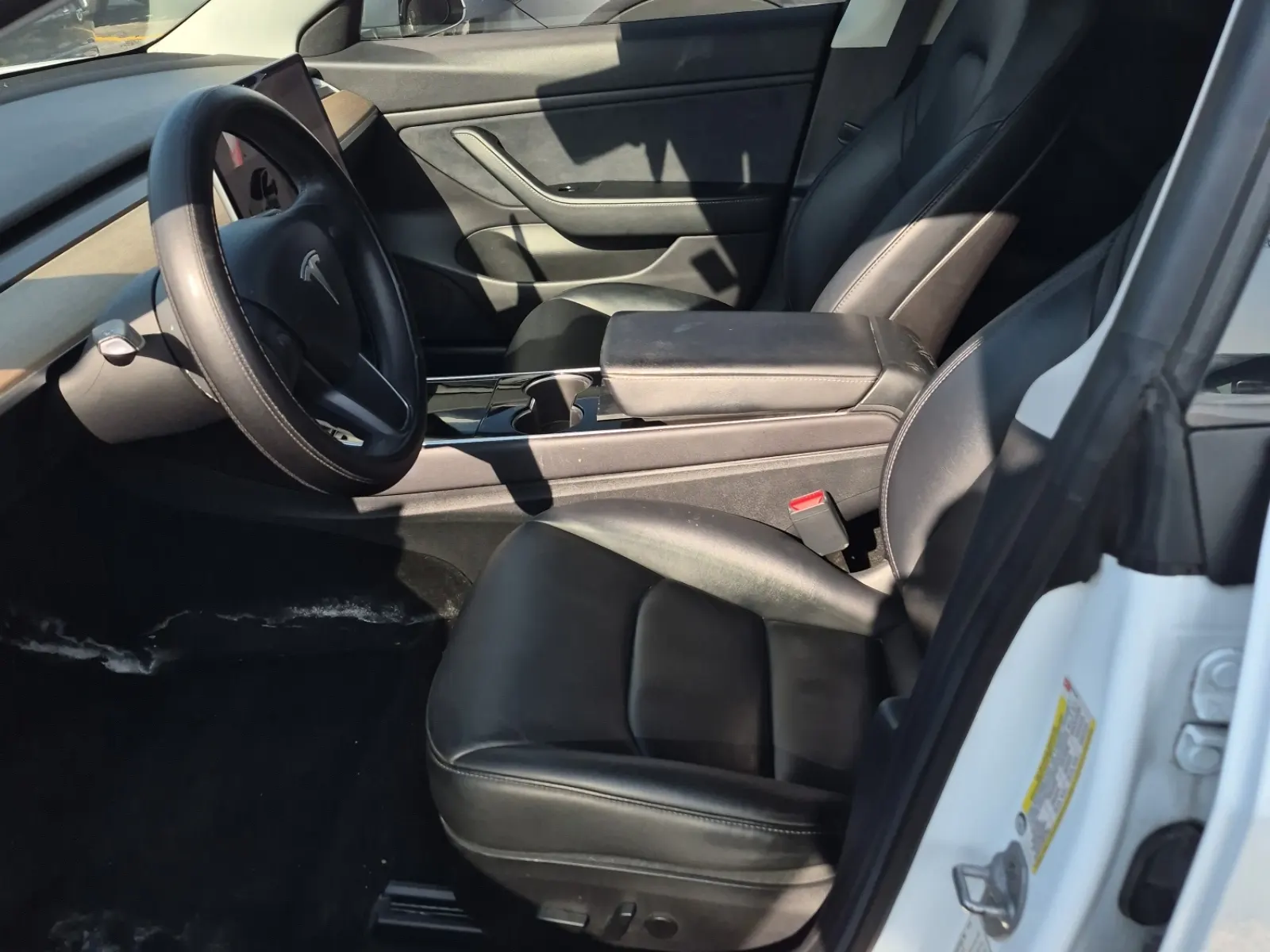 Front Interior Photo