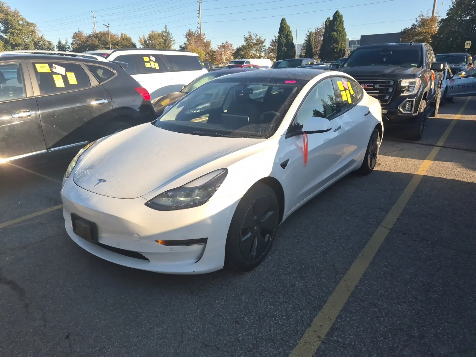 Front driver 3/4 photo