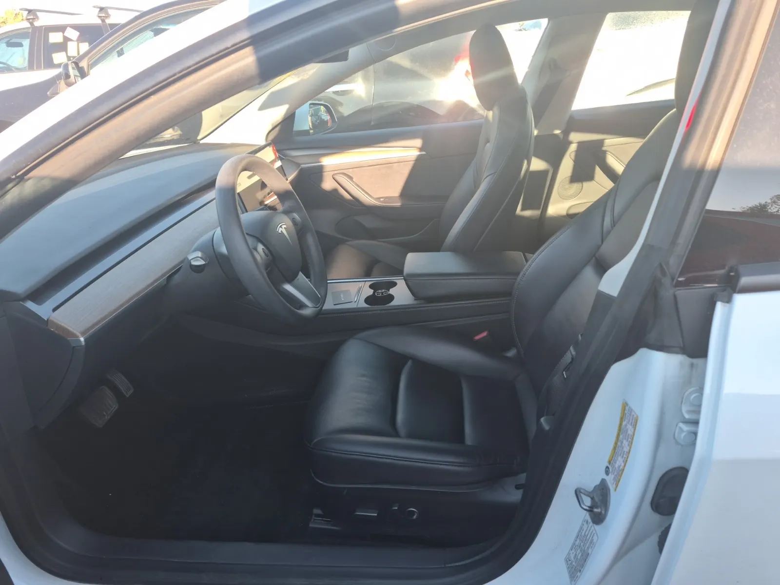 Front Interior Photo
