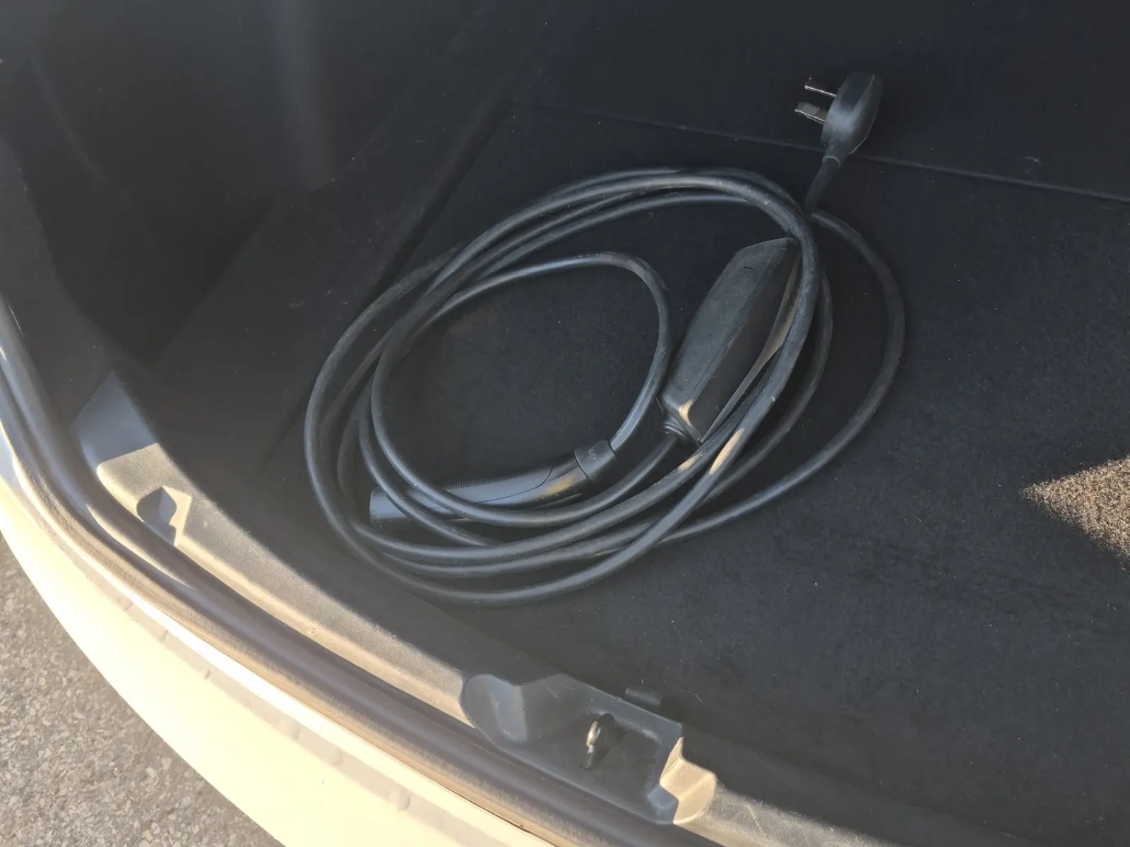 Charging Cable Photo