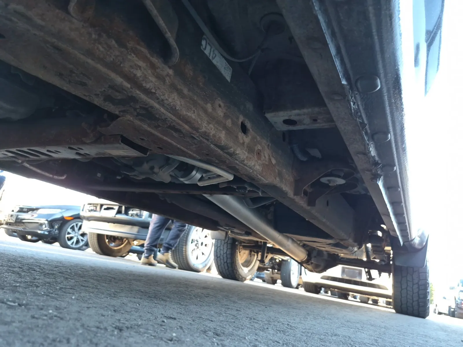 Undercarriage - Driver Photo
