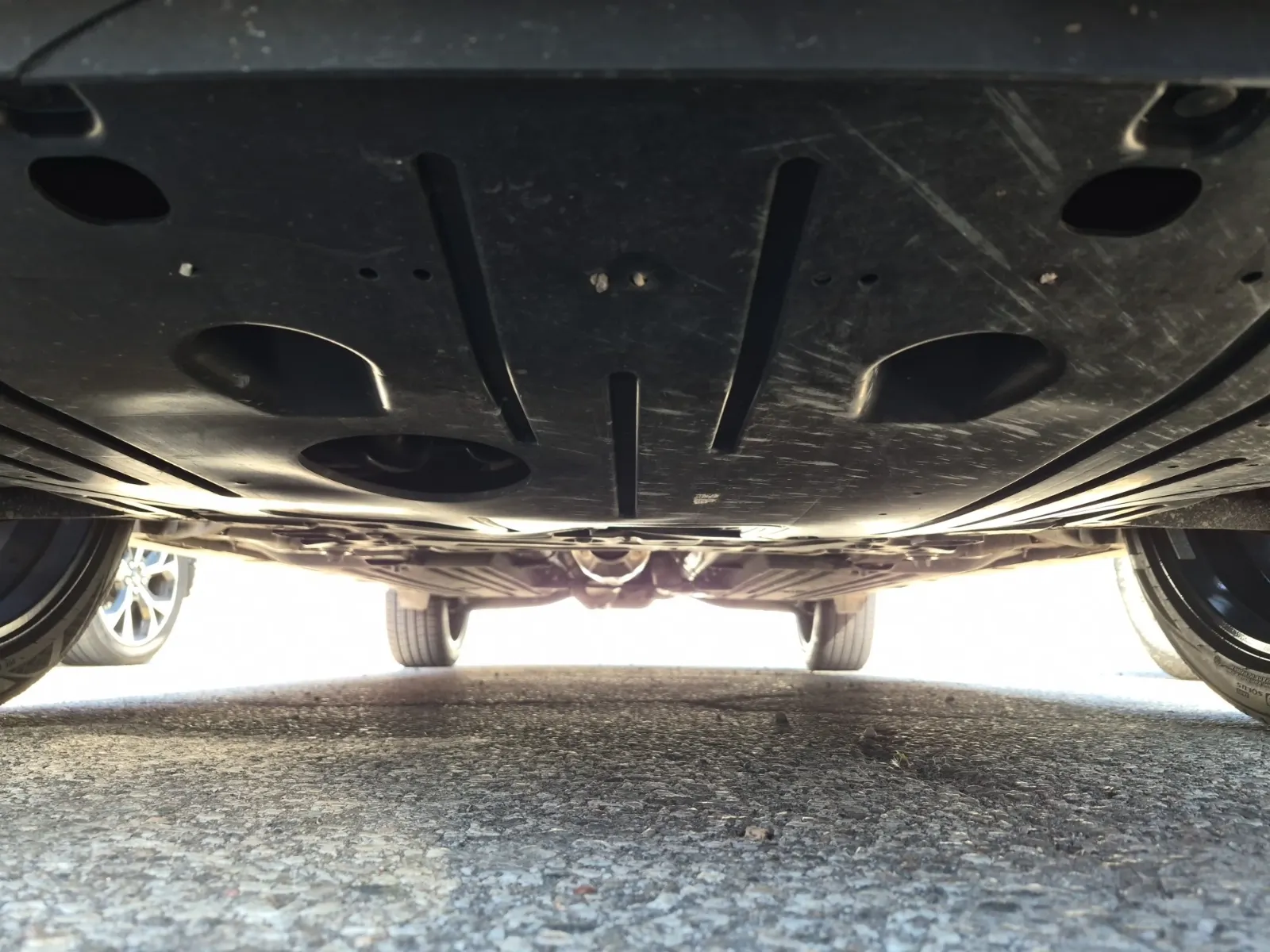 Undercarriage - Front Photo