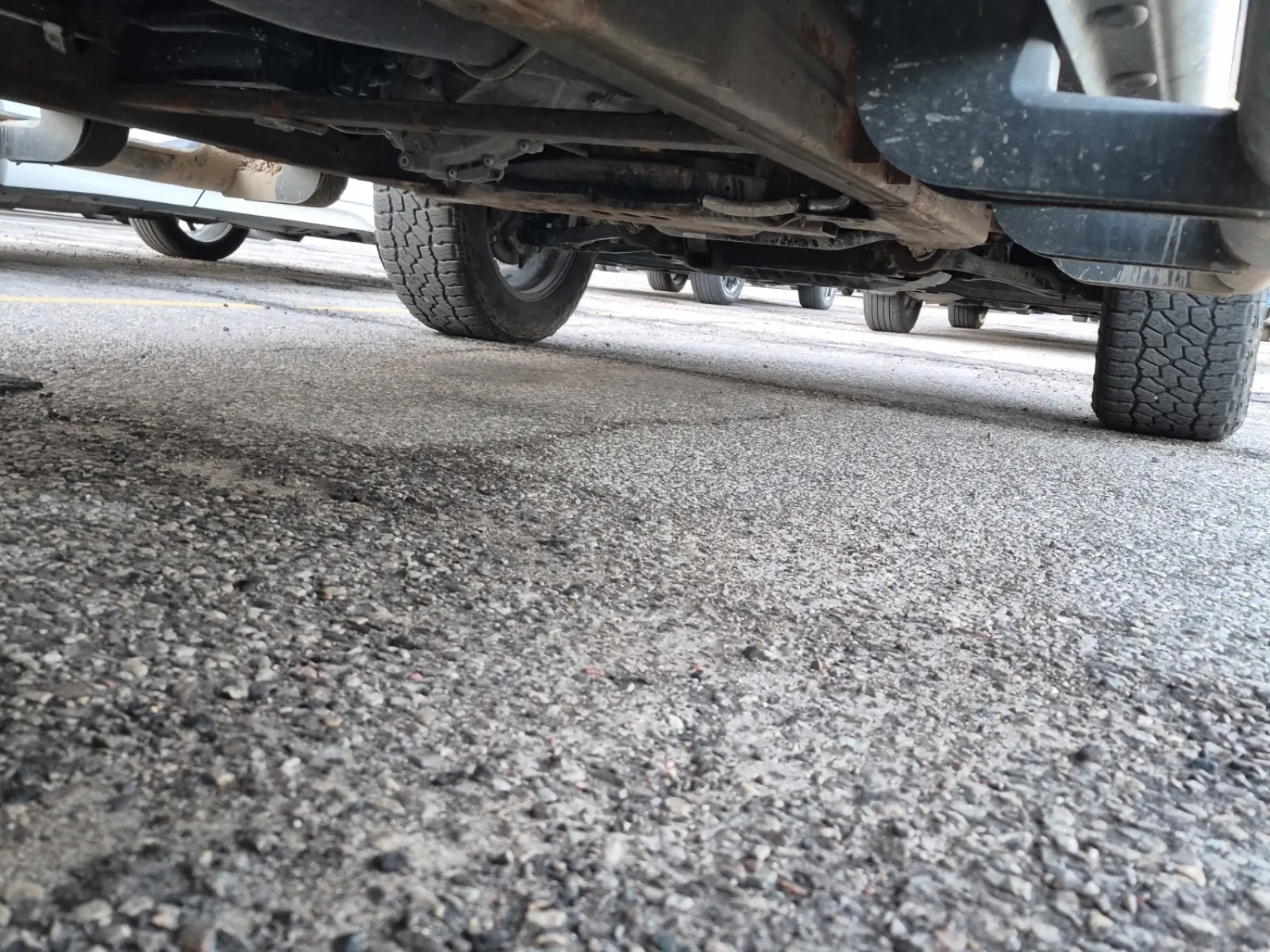 Undercarriage - Passenger Photo