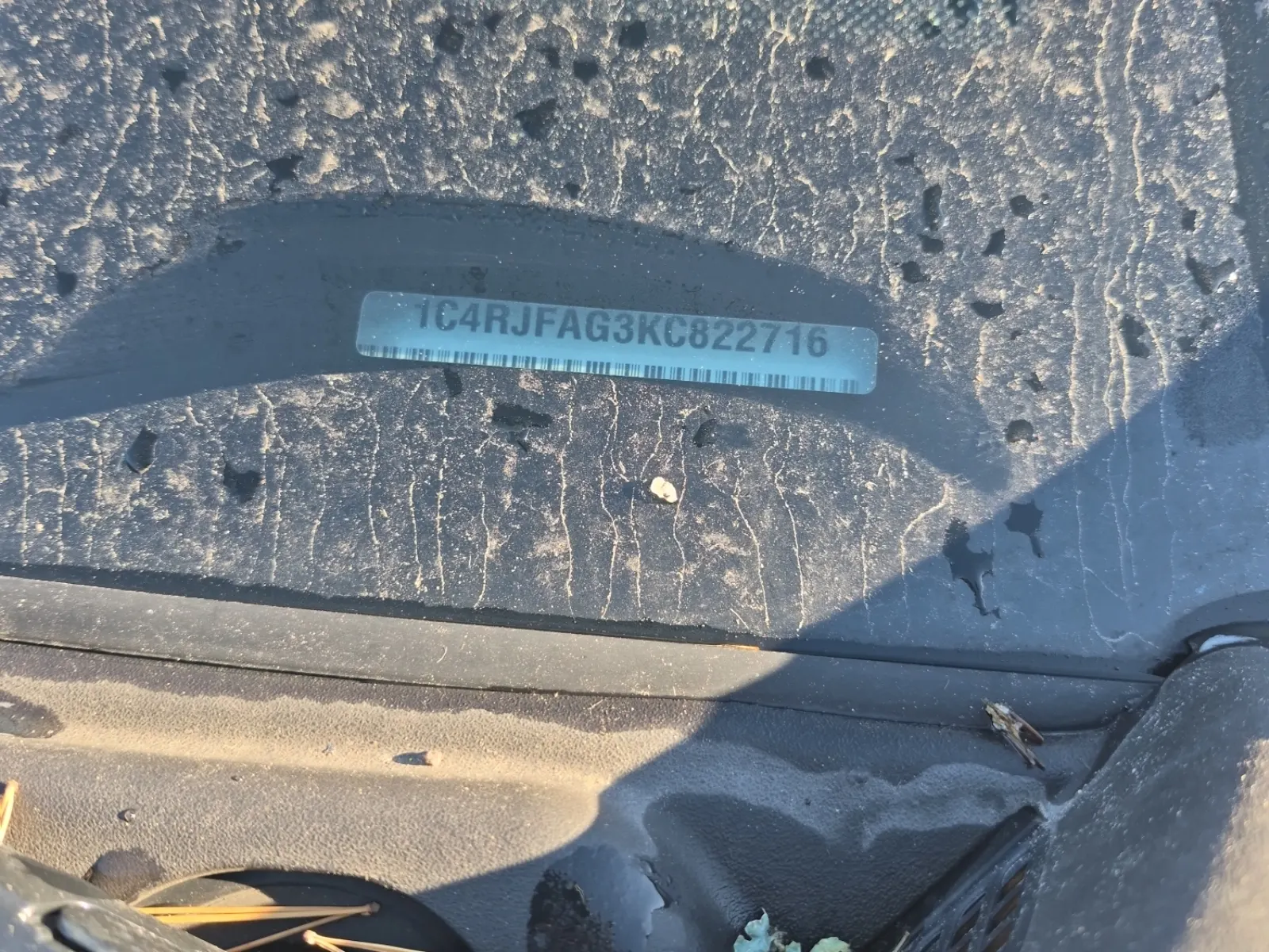 Dash VIN Plate Photo