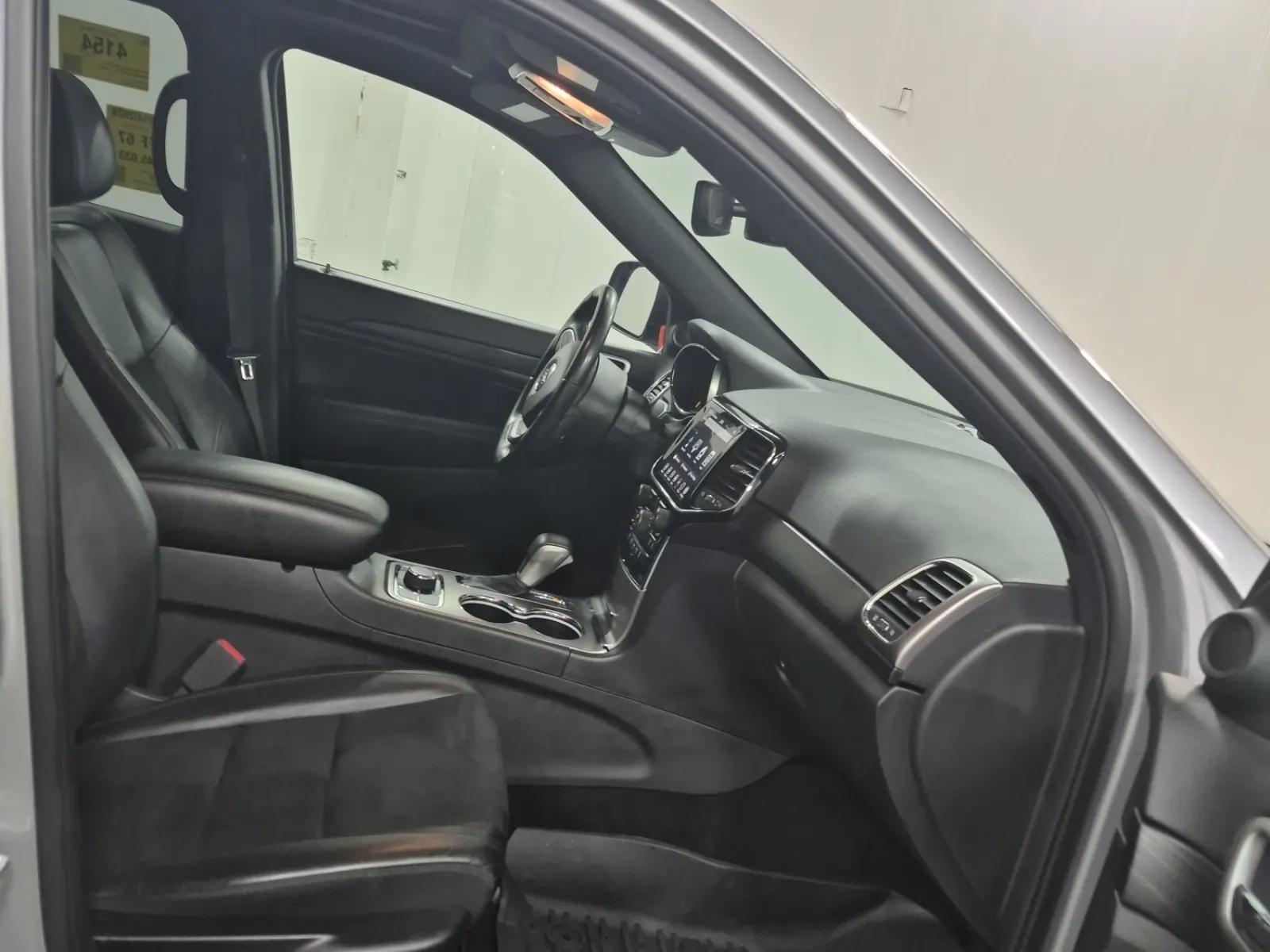 Right Side Interior Photo