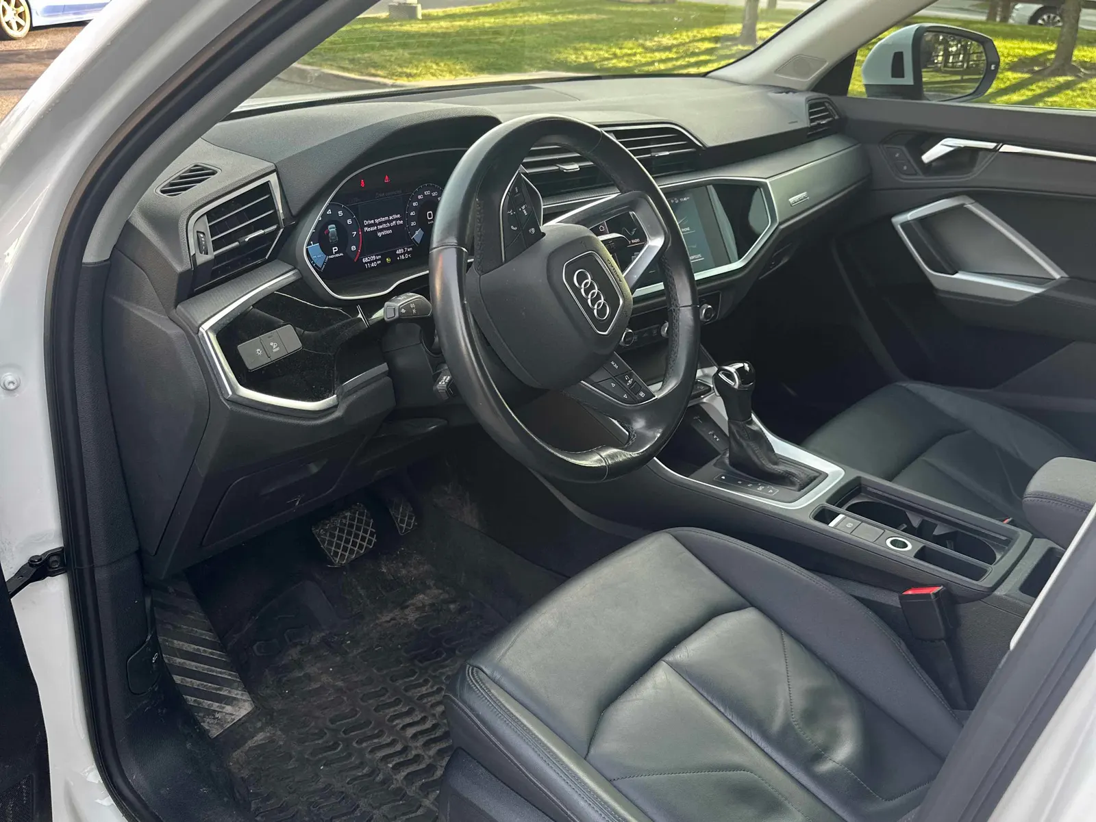 Interior driver side