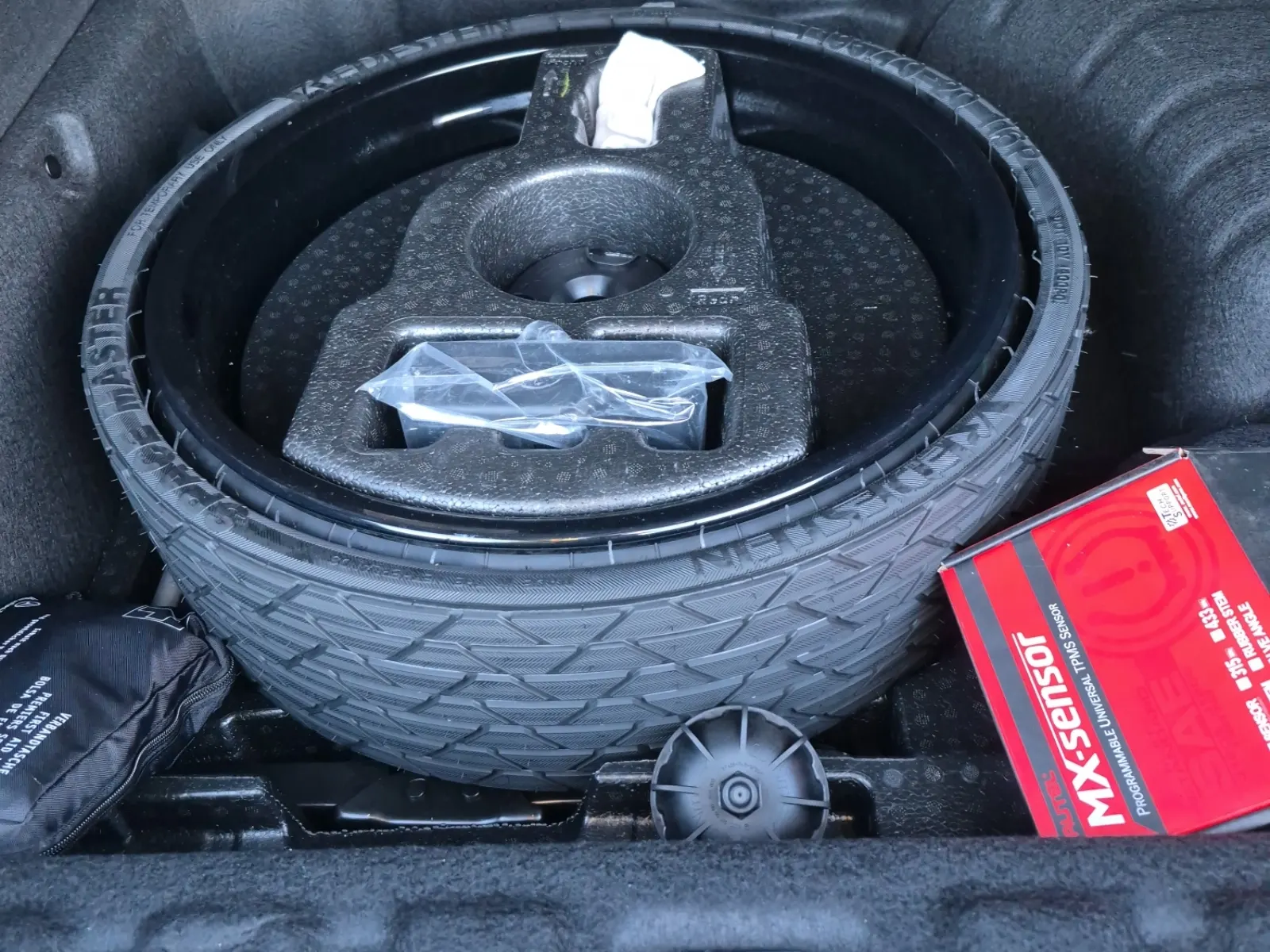 Spare Tire & Wheel Photo