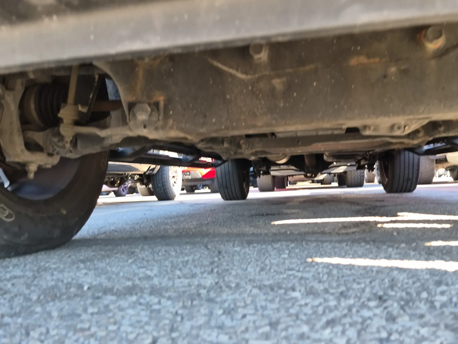 Undercarriage - Front Photo