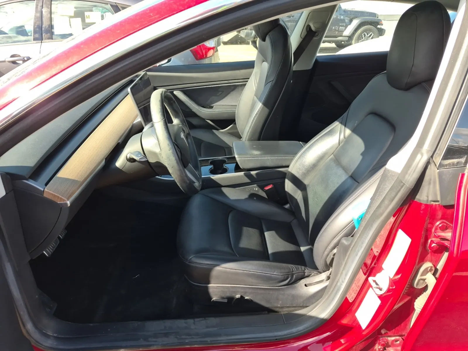 Front Interior Photo
