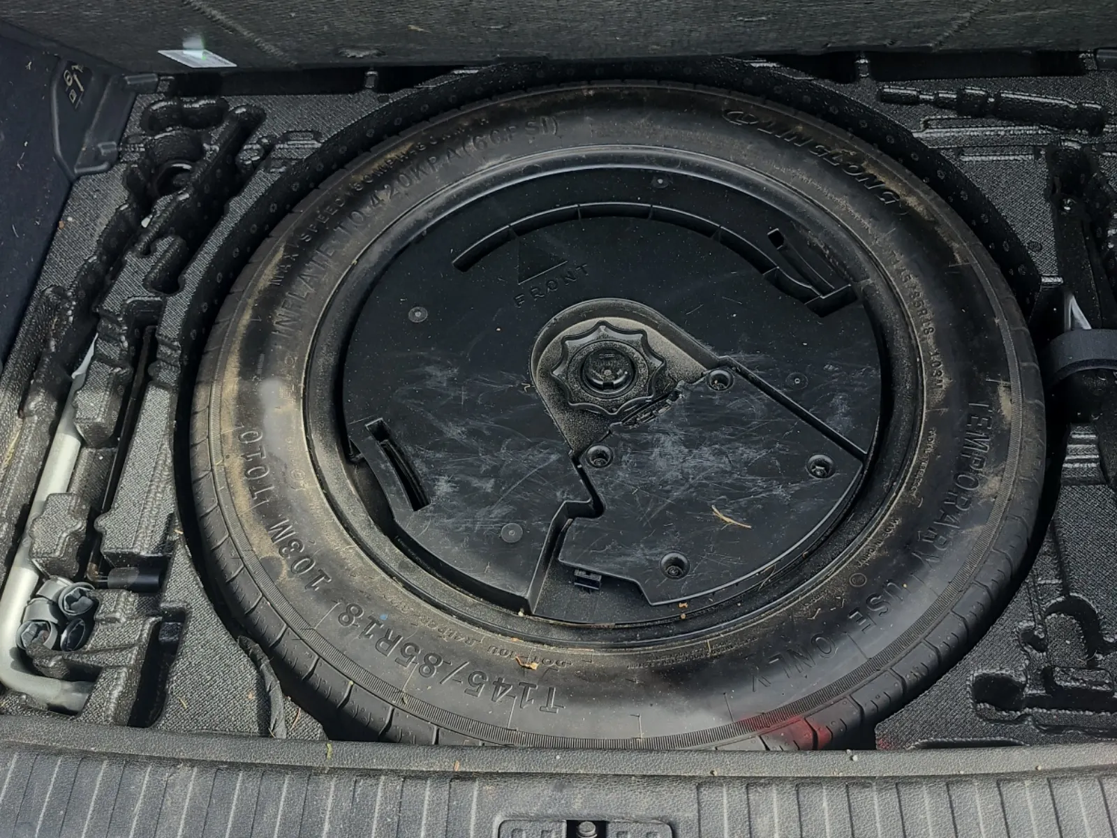 Spare Tire & Wheel Photo