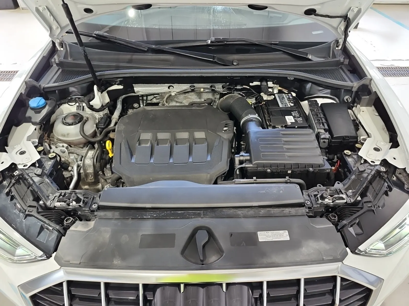 Engine Photo
