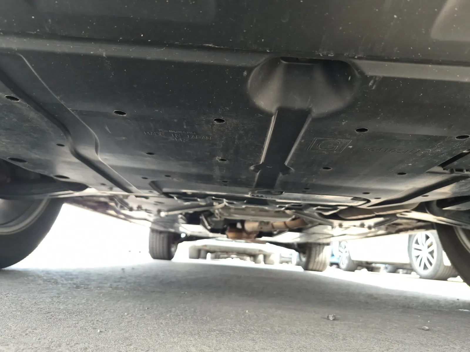Undercarriage - Front Photo