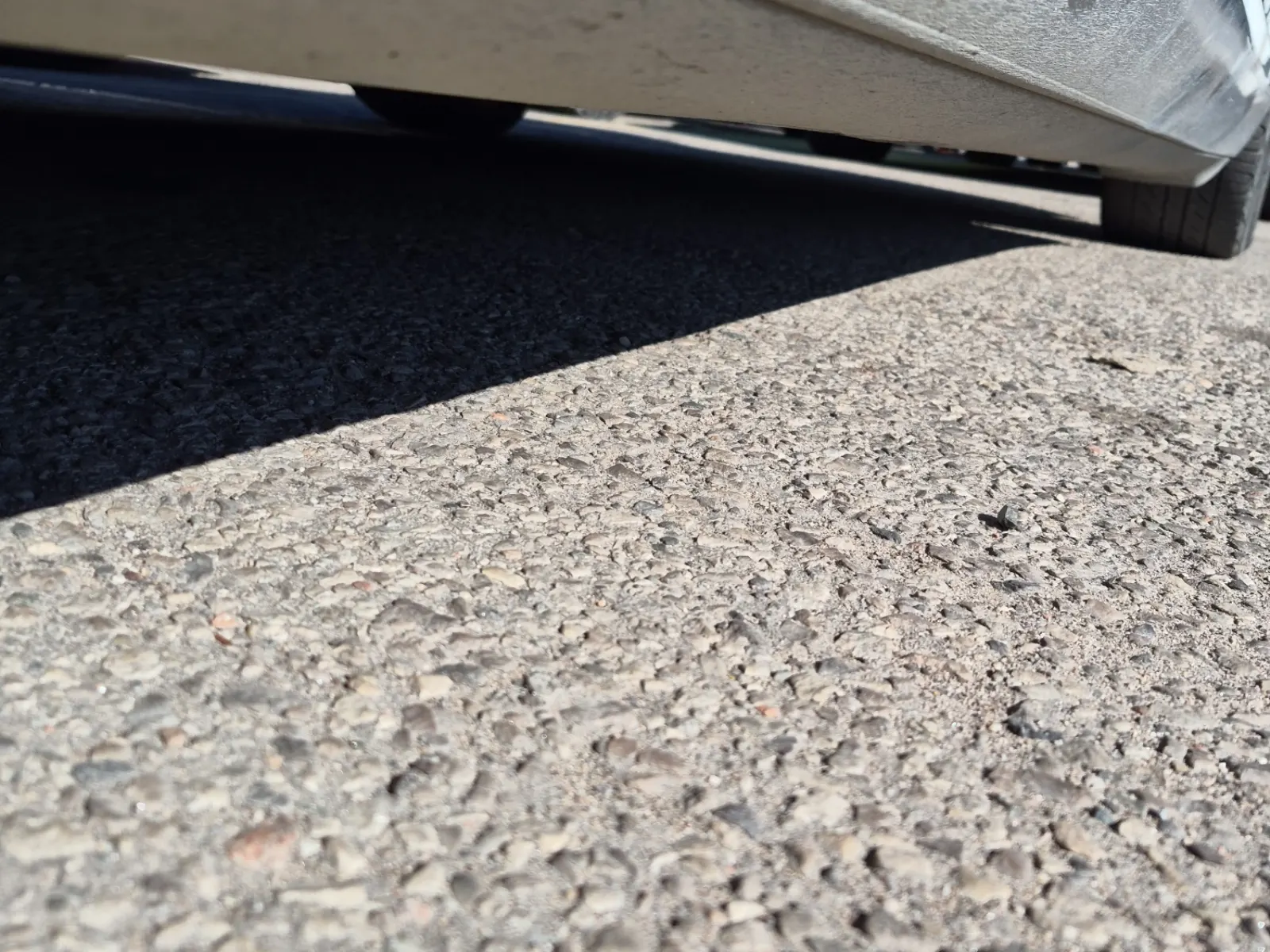 Undercarriage - Driver Photo