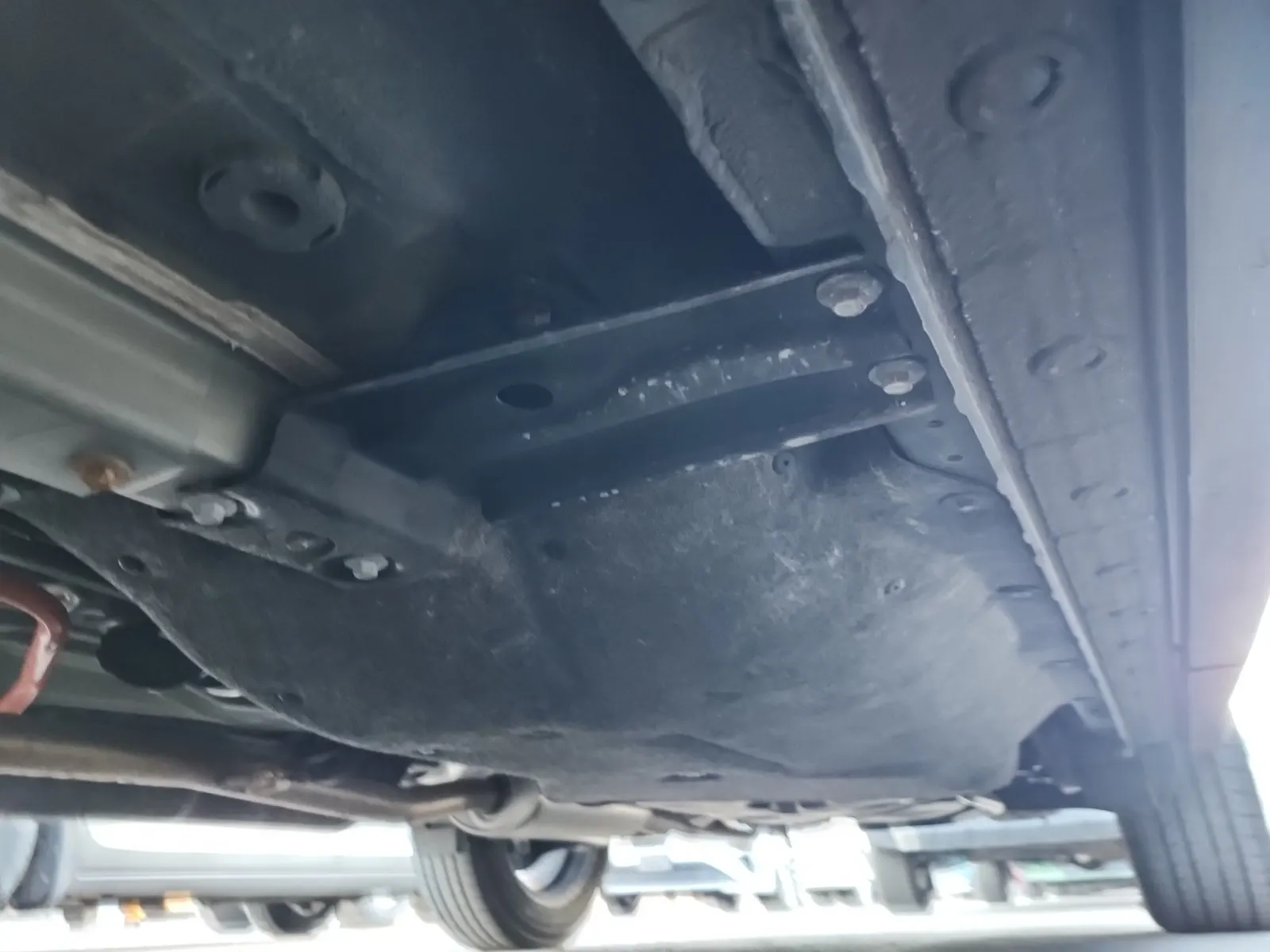 Undercarriage - Driver Photo