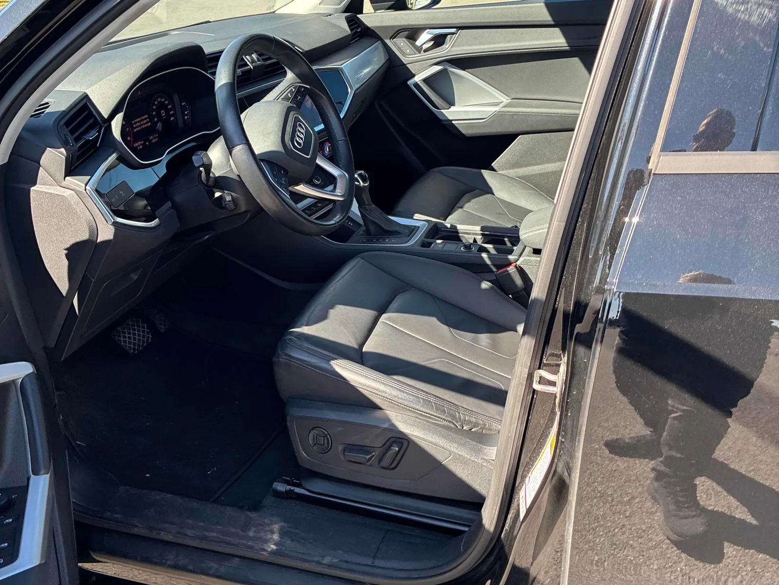 Interior driver side