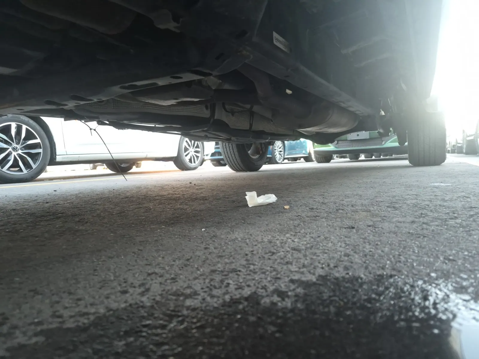 Undercarriage - Driver Photo