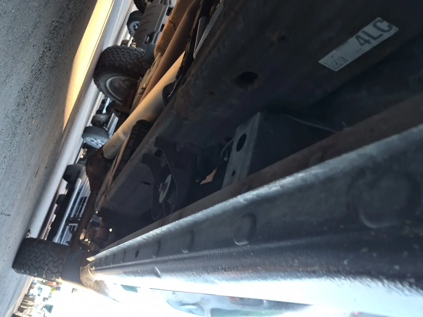 Undercarriage - Driver Photo