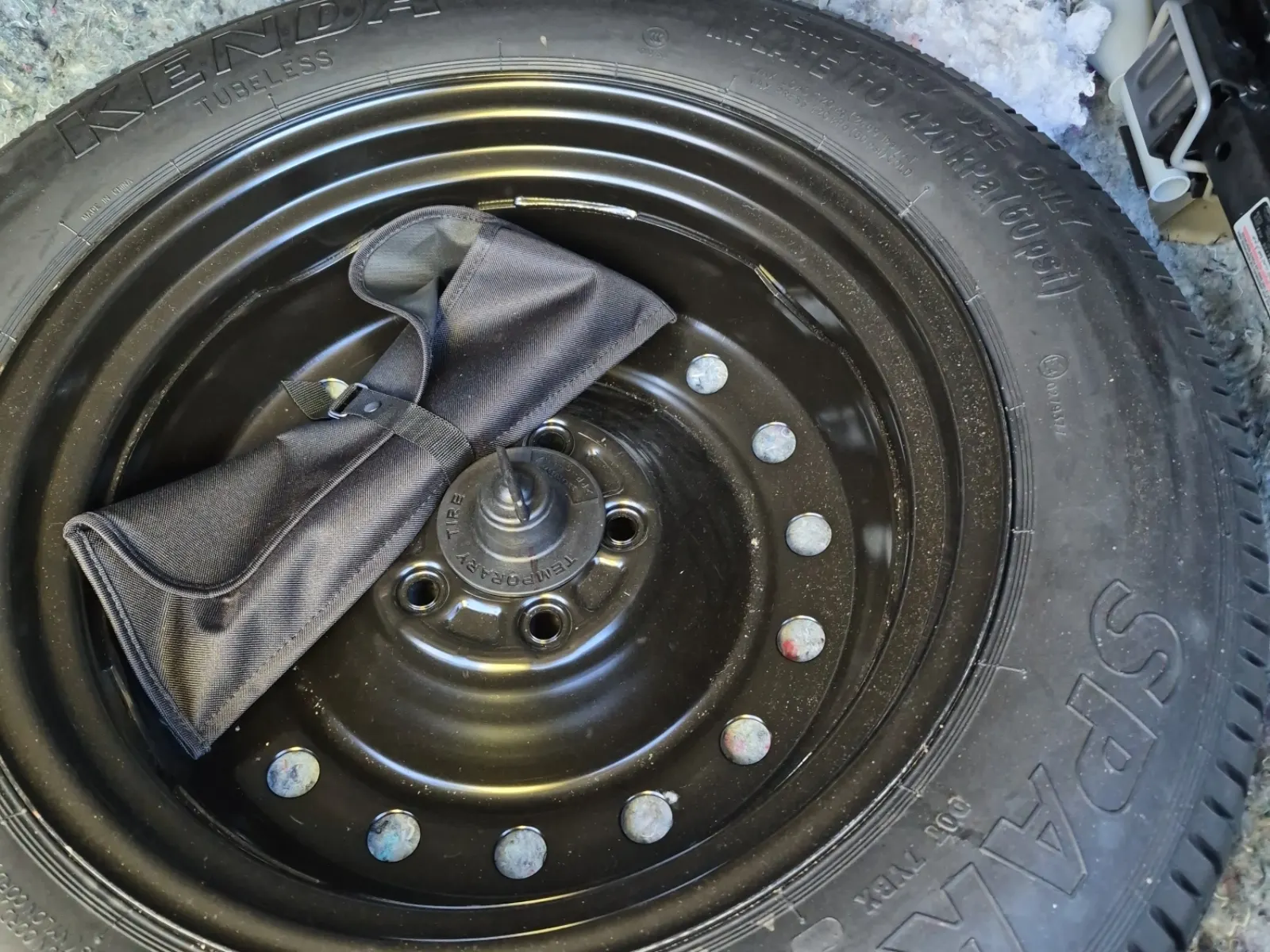 Spare Tire & Wheel Photo