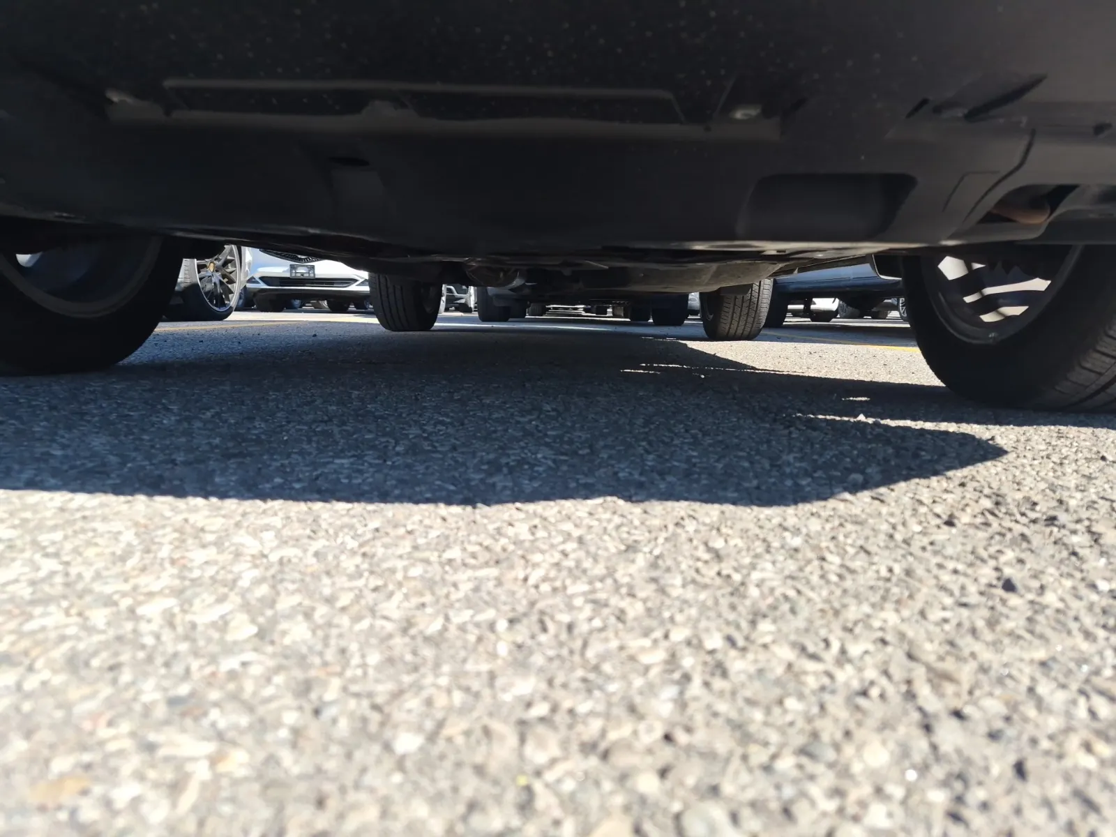 Undercarriage - Front Photo