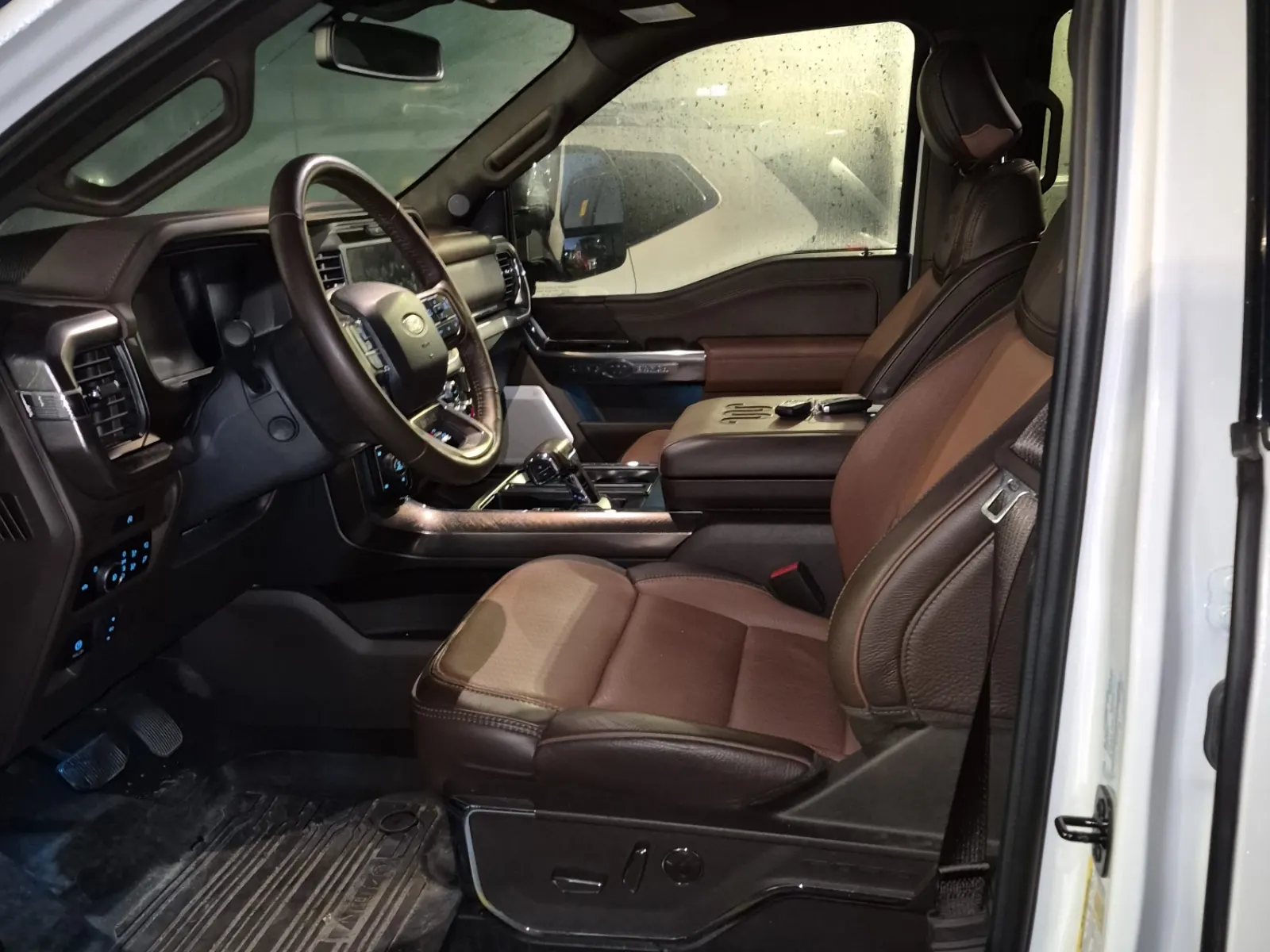 Front Interior Photo