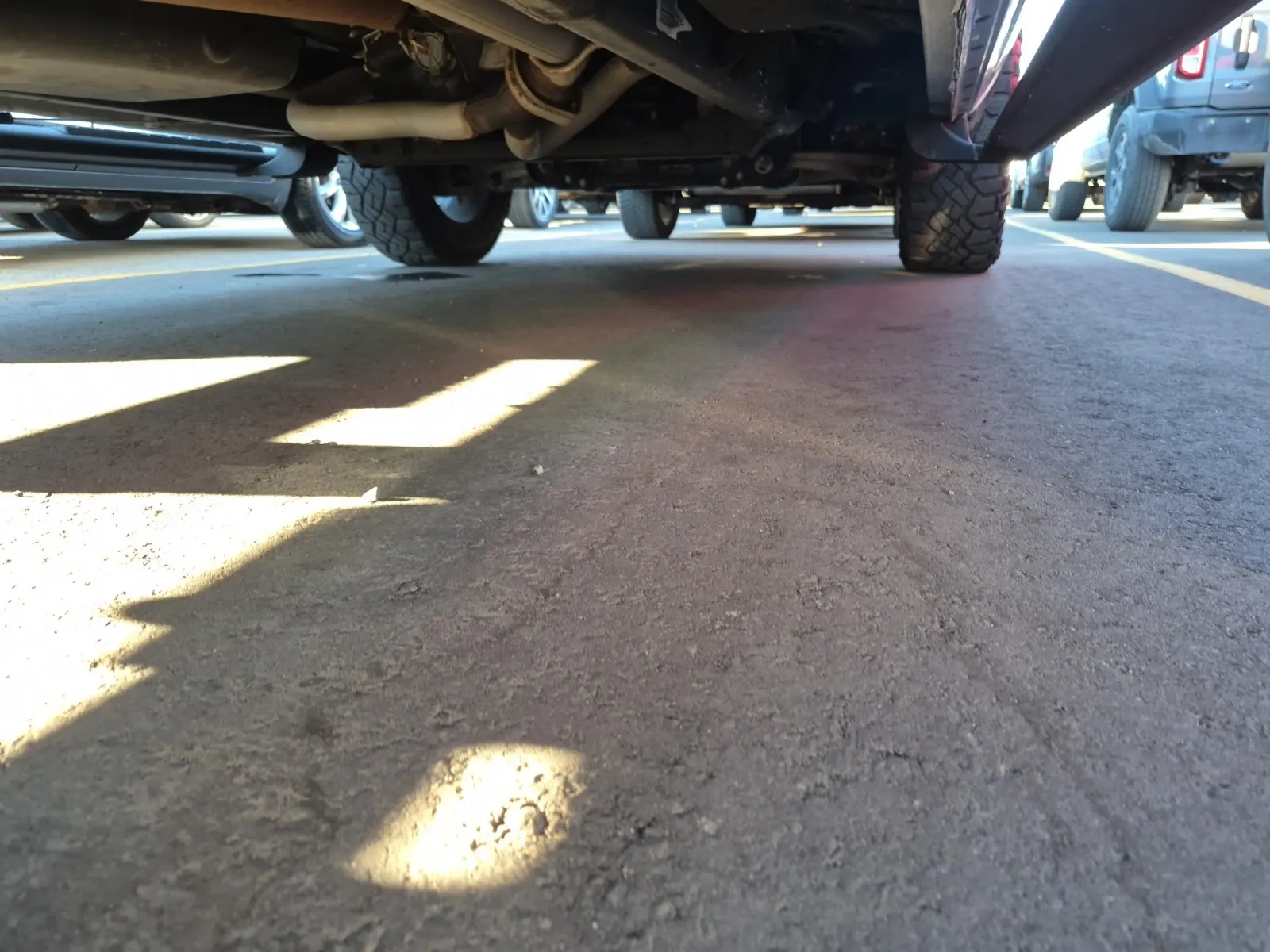 Undercarriage - Passenger Photo