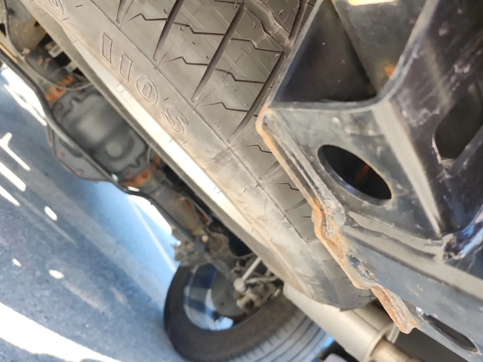 Spare Tire & Wheel Photo