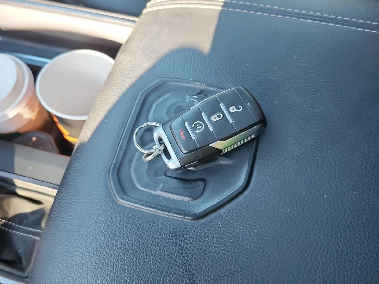 Keys/Fobs/Manual Photo