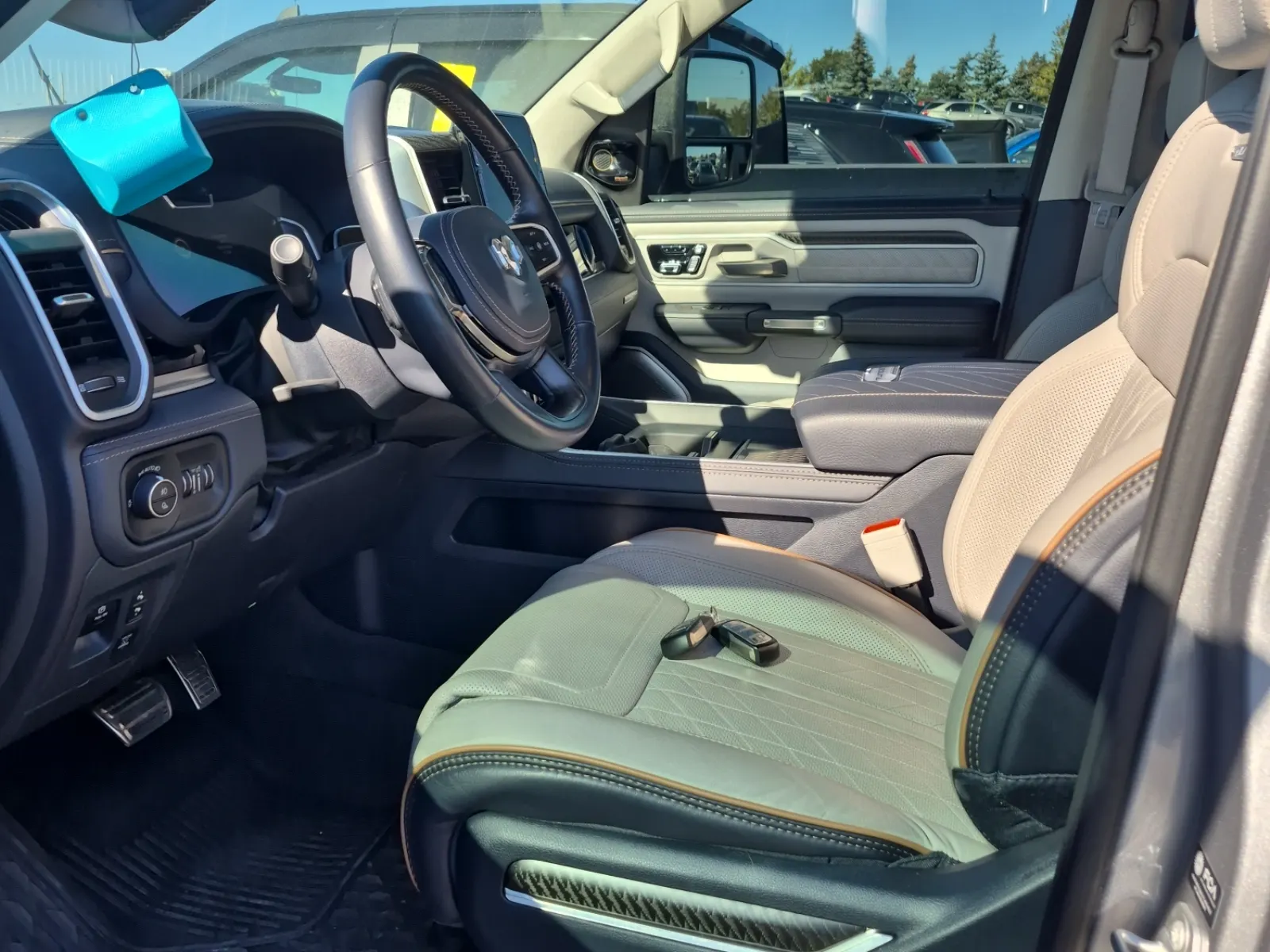 Front Interior Photo