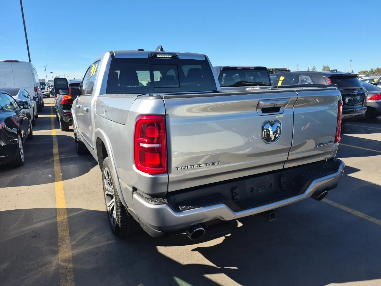 Driver Rear 3/4 Photo
