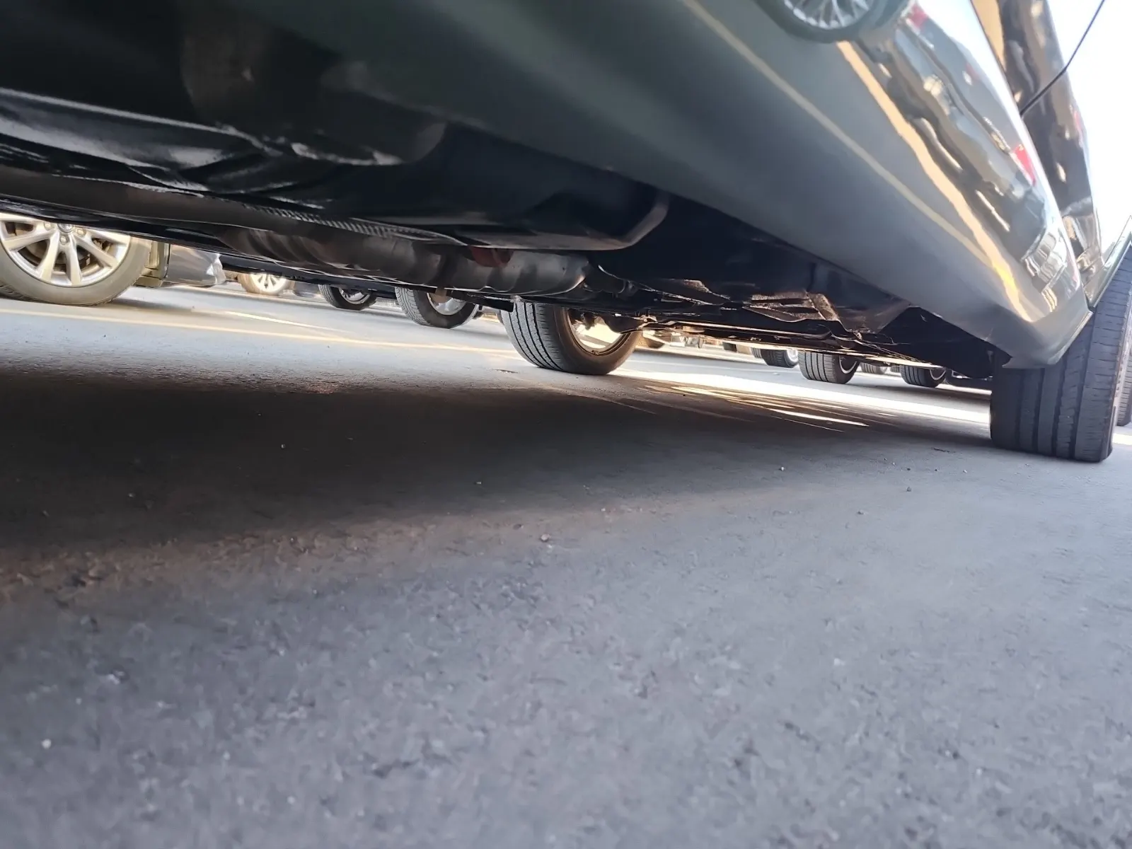 Undercarriage - Passenger Photo