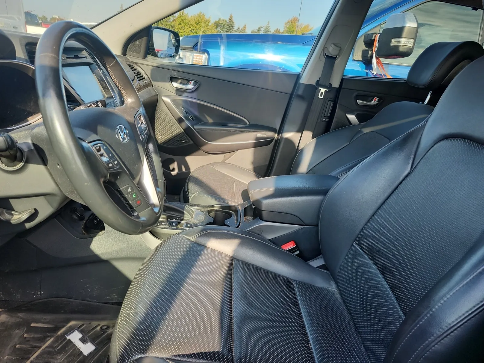 Front Interior Photo