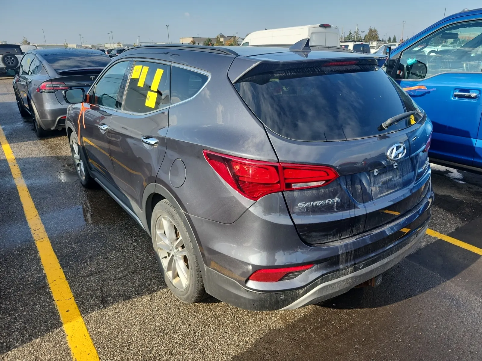 Driver Rear 3/4 Photo