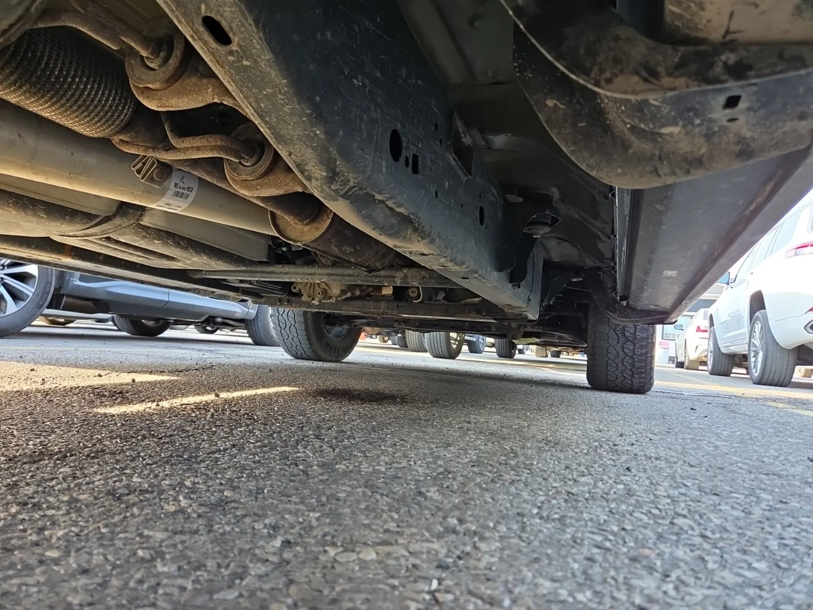 Undercarriage - Passenger Photo