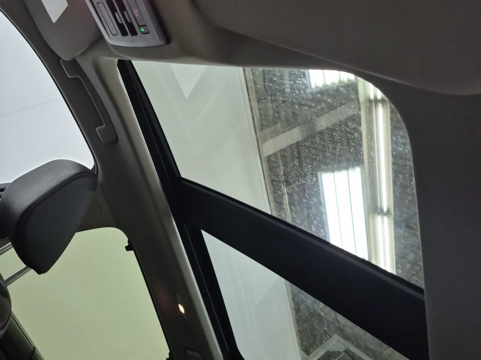 Interior Roof Photo