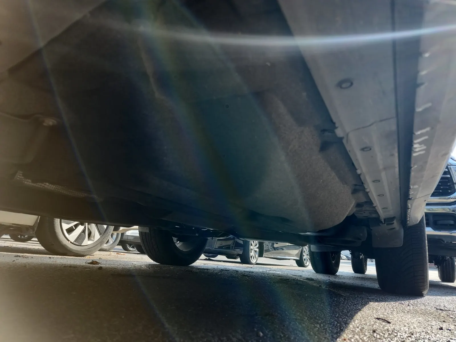Undercarriage - Driver Photo