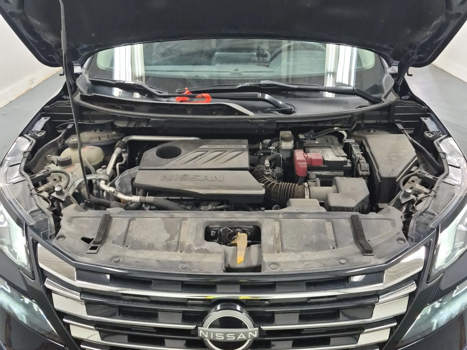 Engine Photo