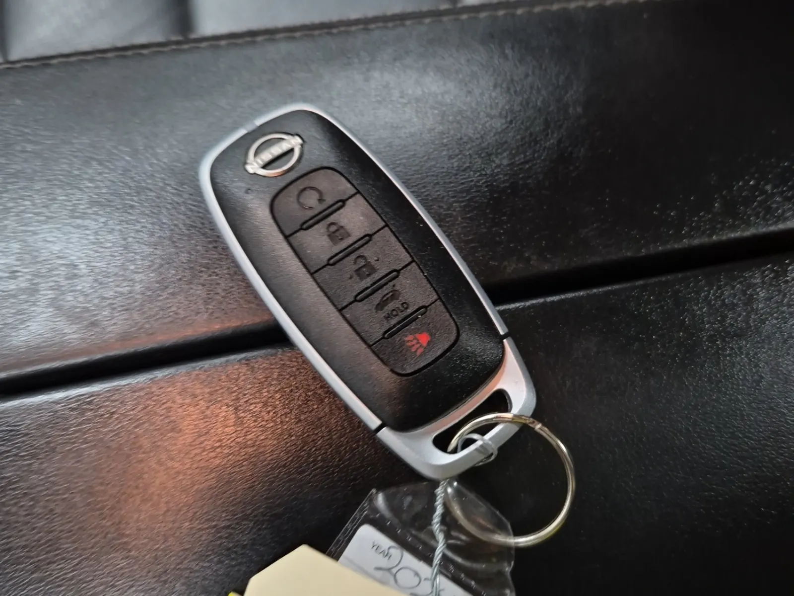 Keys/Fobs/Manual Photo