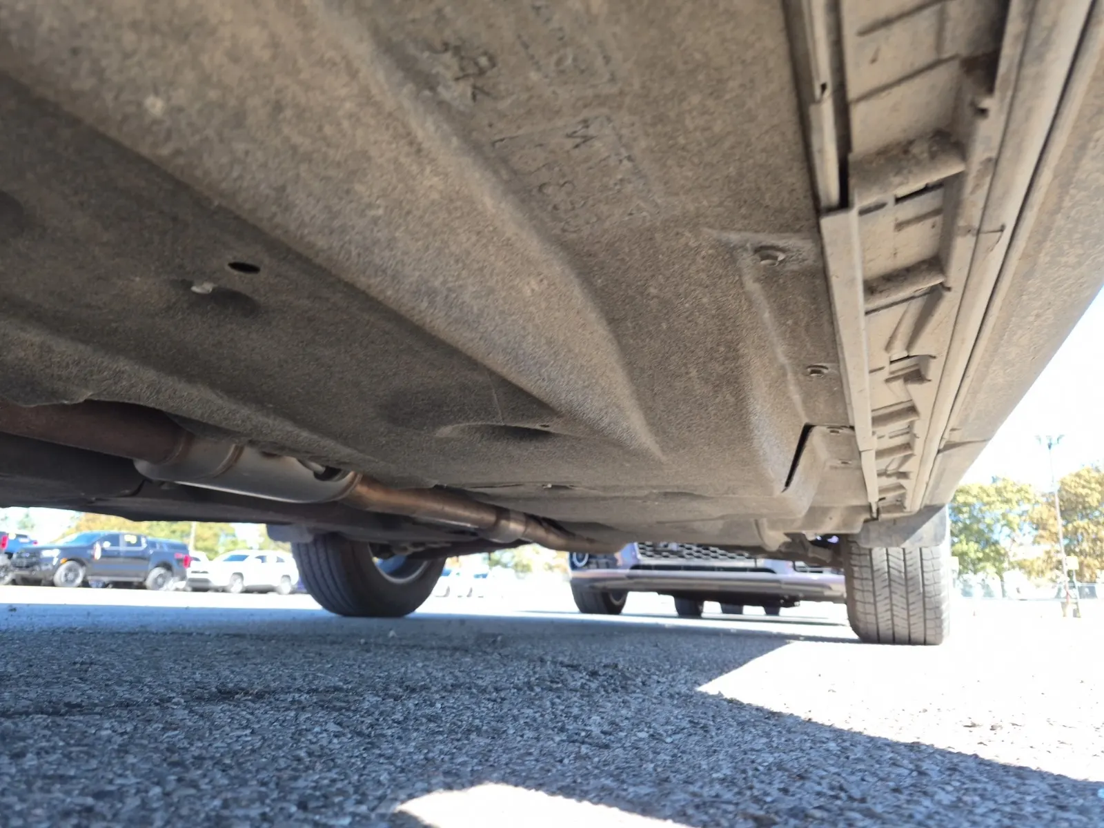 Undercarriage - Driver Photo