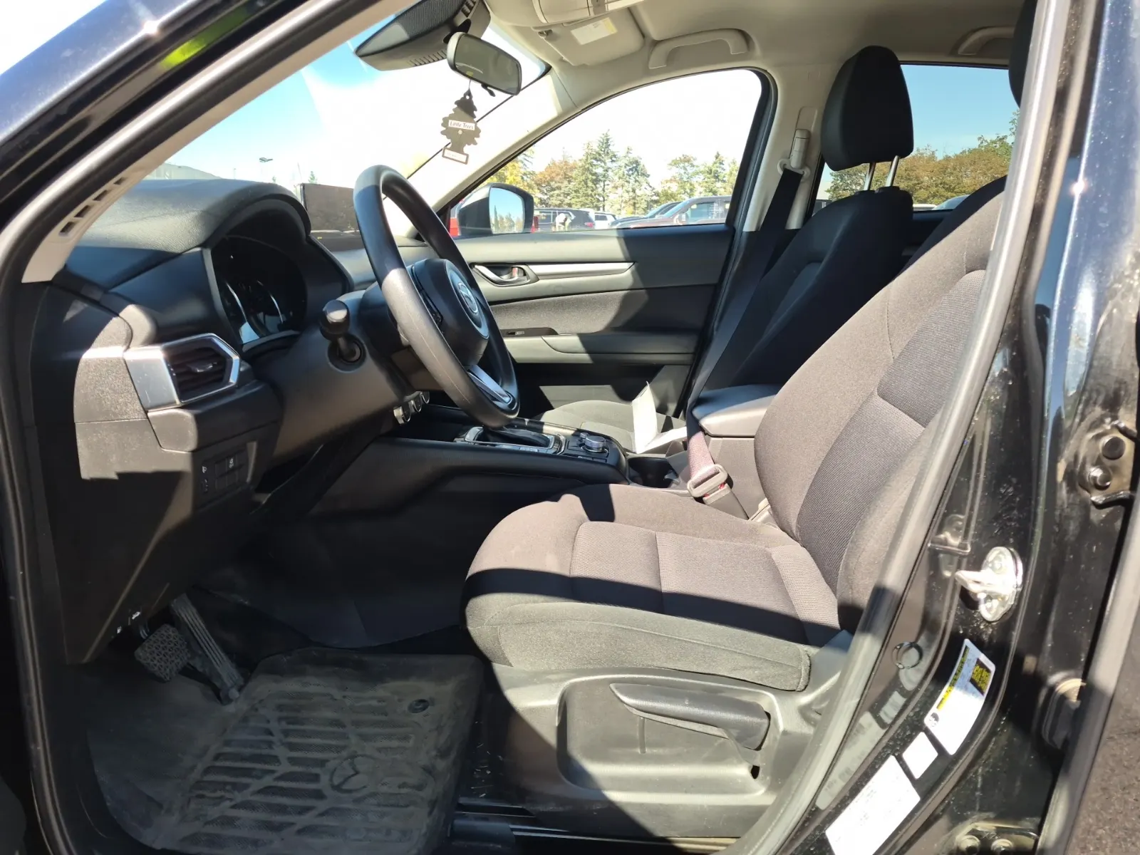 Front Interior Photo