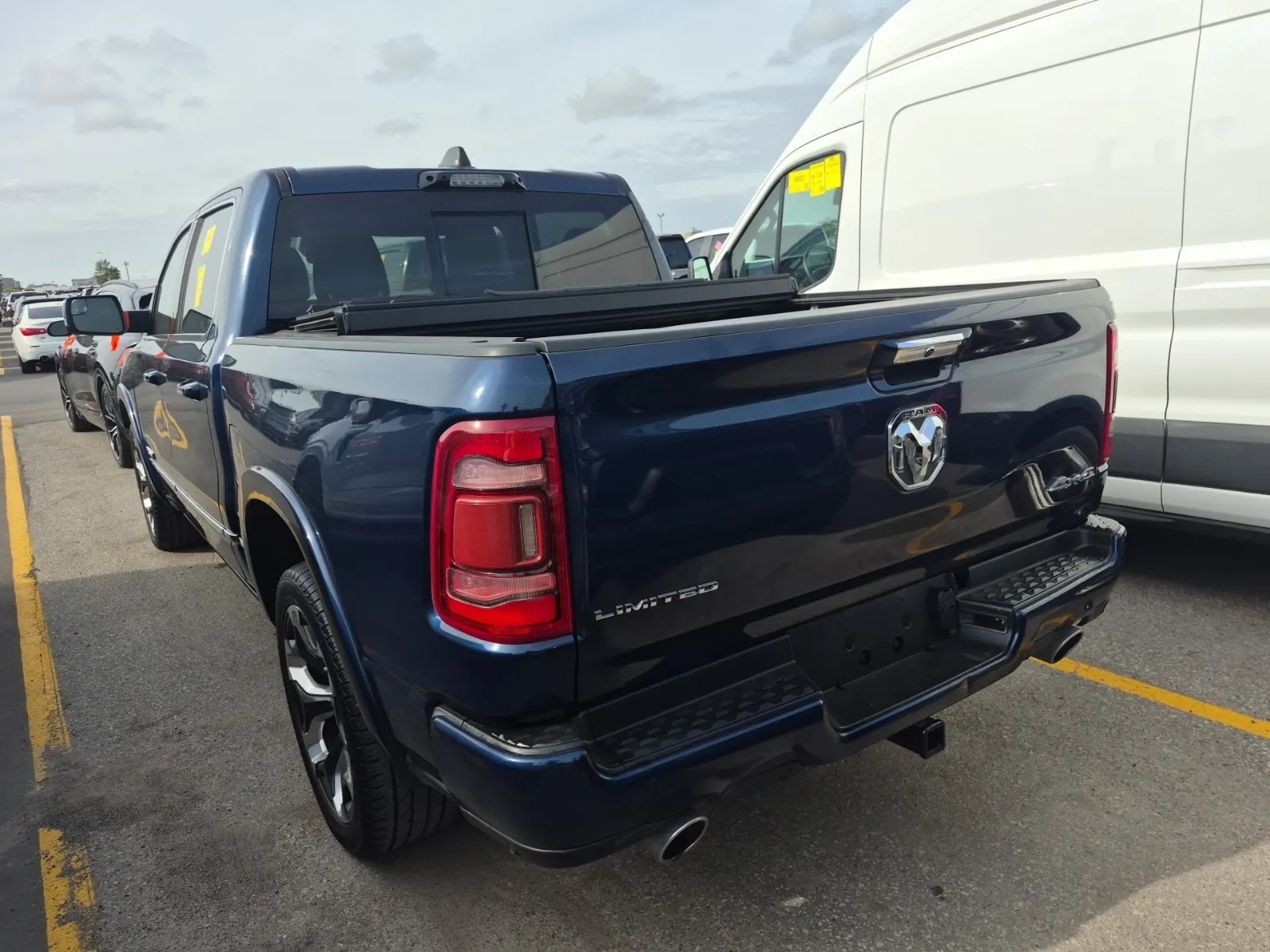 Driver Rear 3/4 Photo