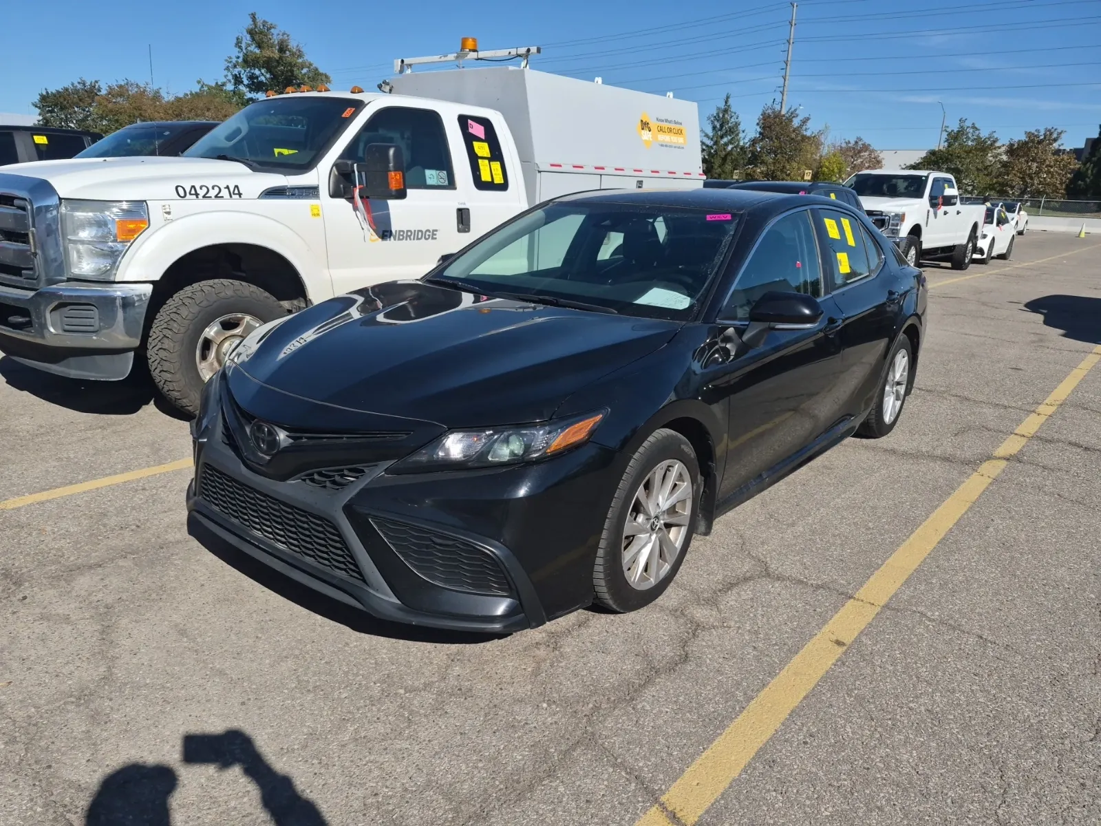 Front driver 3/4 photo