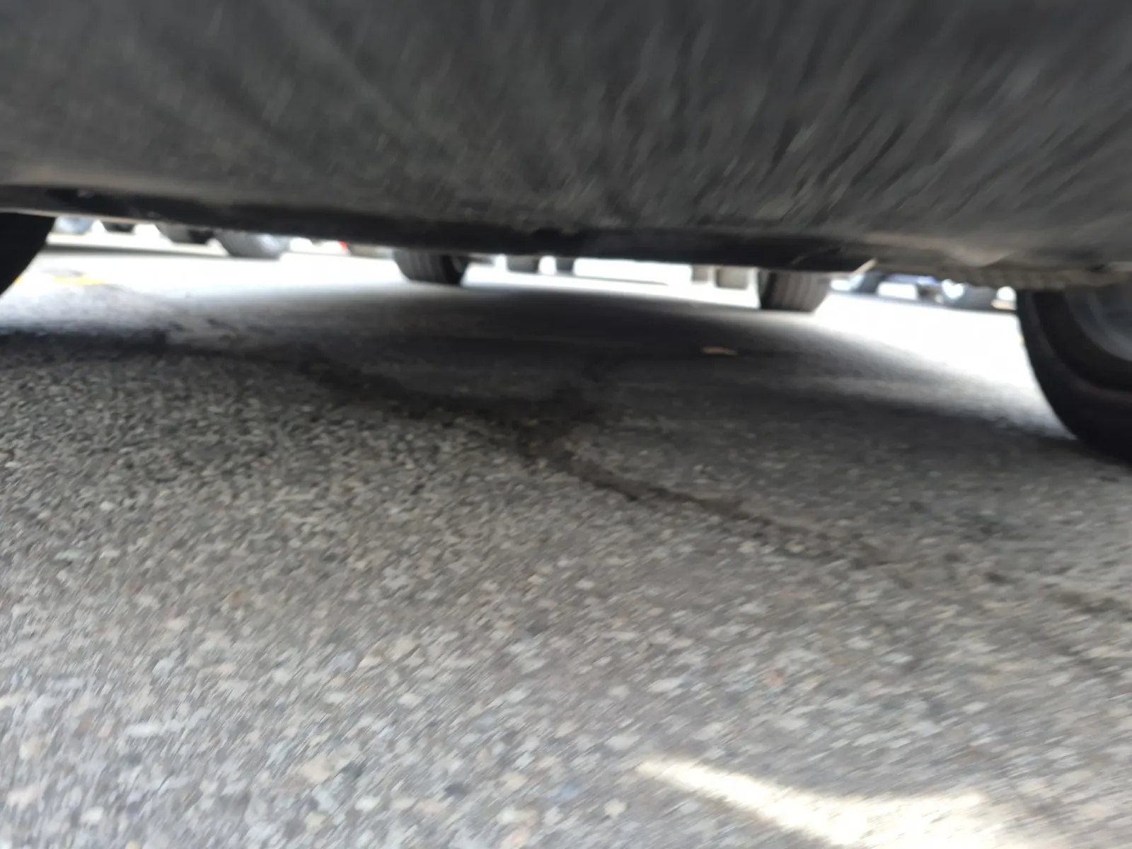 Undercarriage - Front Photo
