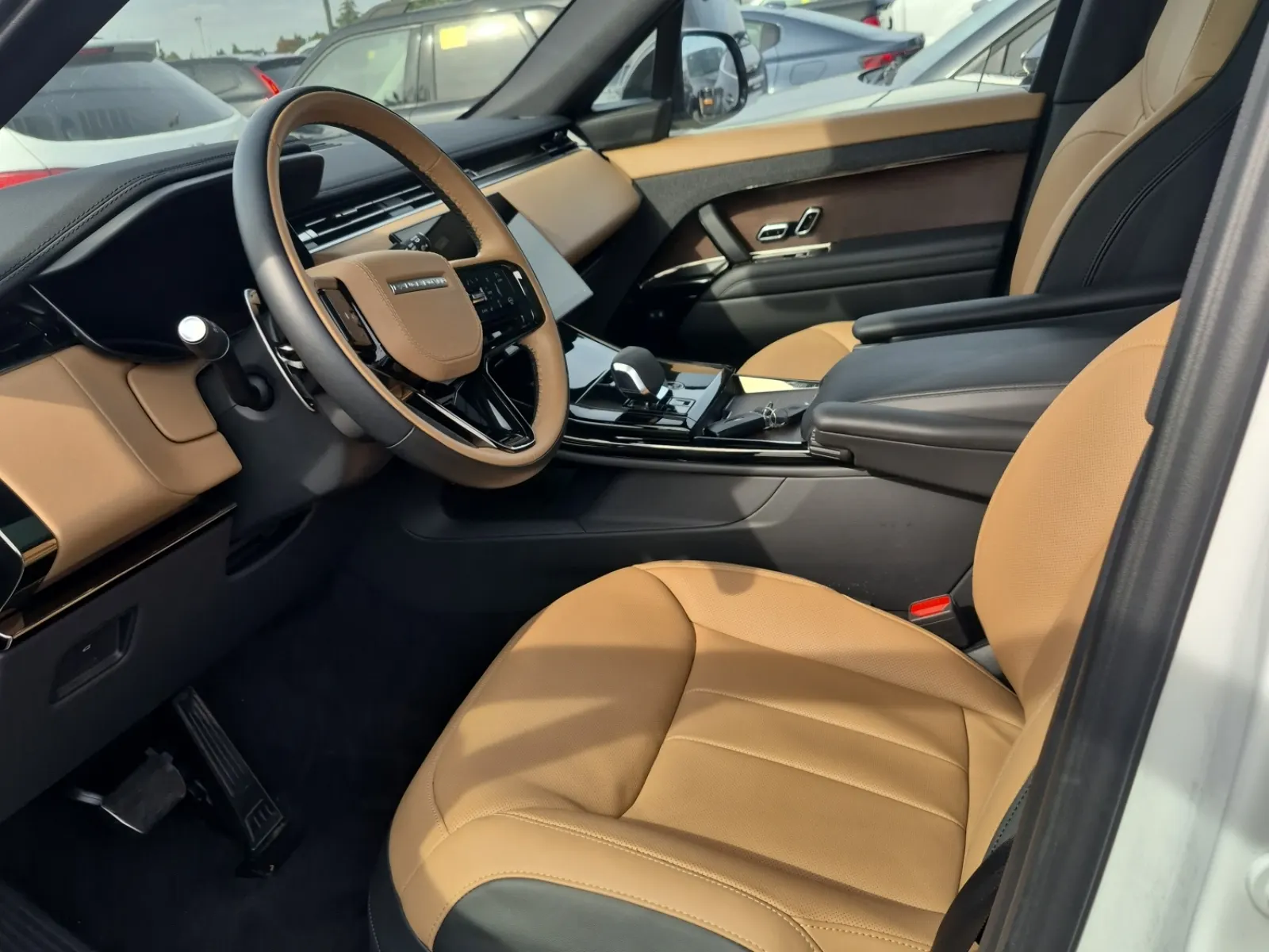 Front Interior Photo