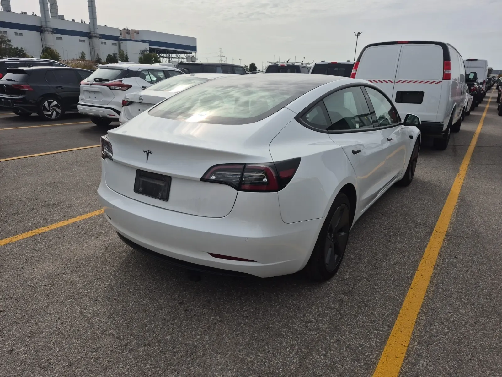 Passenger Rear 3/4 Photo