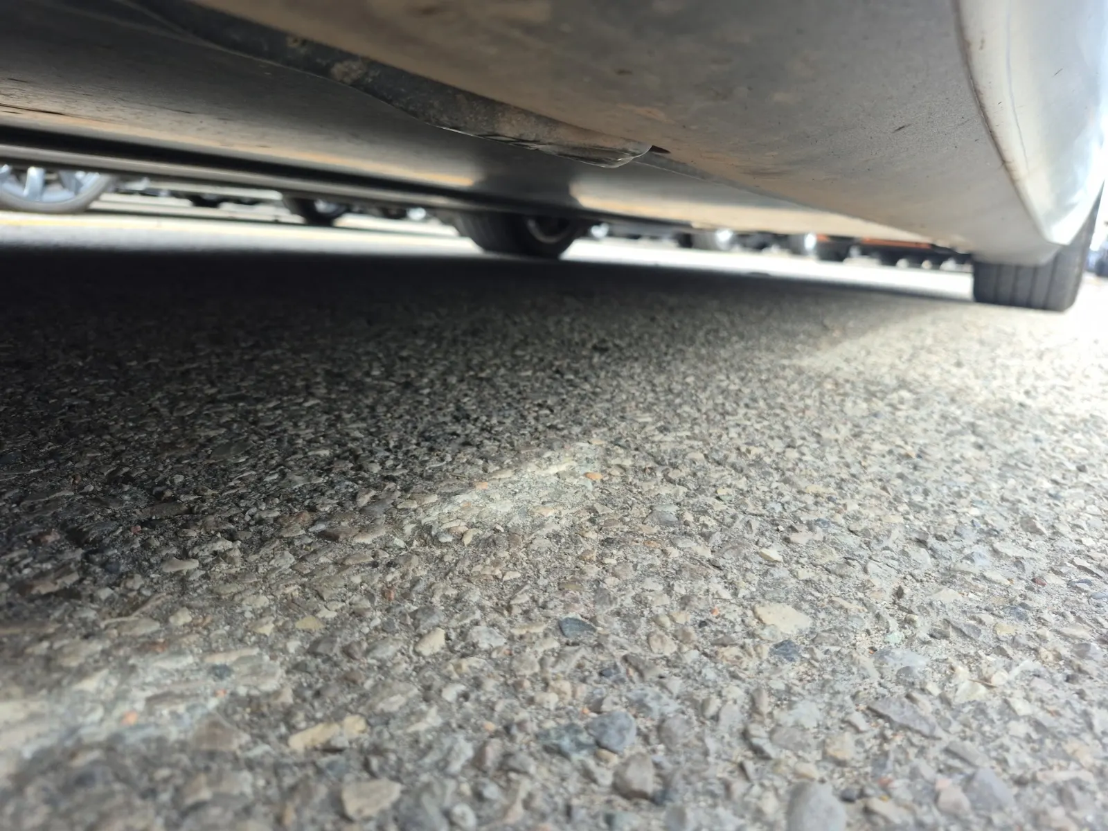 Undercarriage - Driver Photo